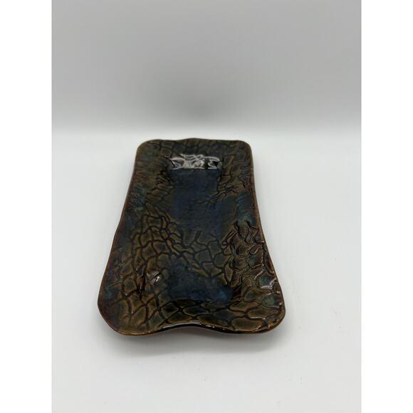 Signed Art Pottery Rectangle Reptile Design Texture Brown Green Shiny Glaze Dish - Picture 3 of 11